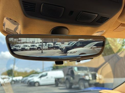 Used 2022 Chevrolet Corvette Stingray Premium Cpe w/ Z51 Performance Package image 30