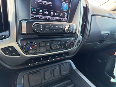 Used 2018 GMC Sierra 1500 SLT w/ SLT Premium Package image 20