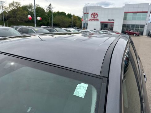 Used 2023 Toyota RAV4 LE AWD/4WD image 43