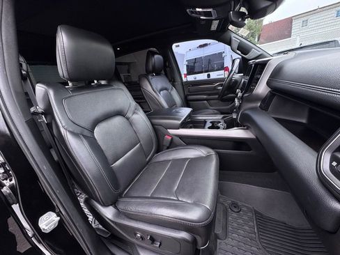 Used 2019 RAM 1500 Sport w/ Advanced Safety Group AWD/4WD image 18