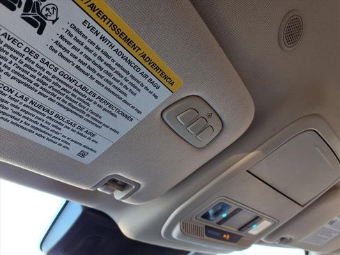 Used 2021 Ford Explorer Limited w/ Equipment Group 301A image 17