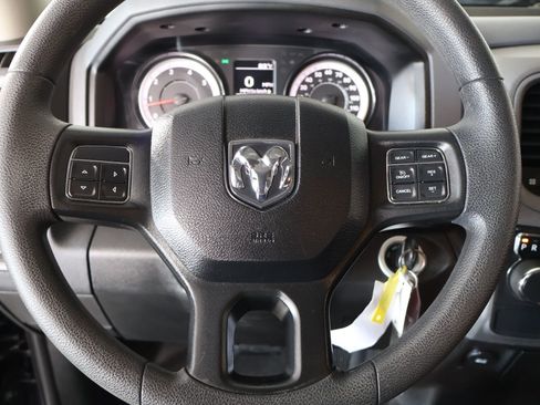 Used 2019 RAM 1500 Tradesman RWD image 3