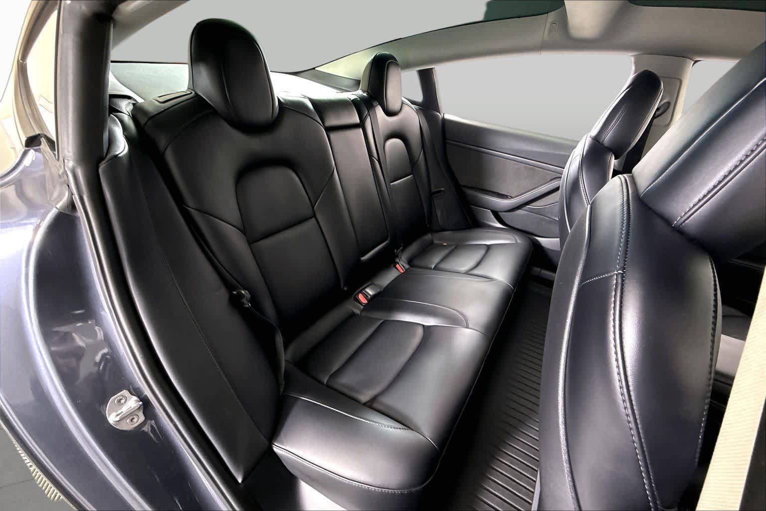 Used 2022 Tesla Model 3 RWD image 18