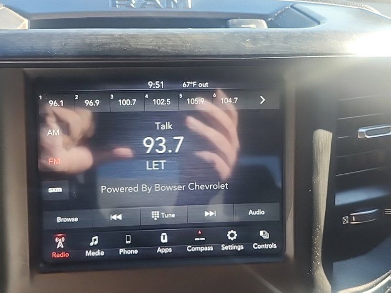 Used 2019 RAM 1500 Big Horn AWD/4WD image 11