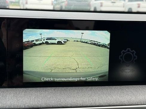 New 2025 Nissan Kicks SV image 29