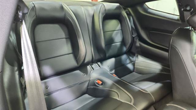 Used 2022 Ford Mustang GT Premium w/ Equipment Group 401A RWD image 26