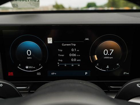 New 2026 Hyundai Kona SEL Premium image 22