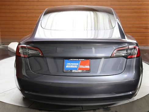 Used 2021 Tesla Model 3 Standard Range Plus RWD image 10