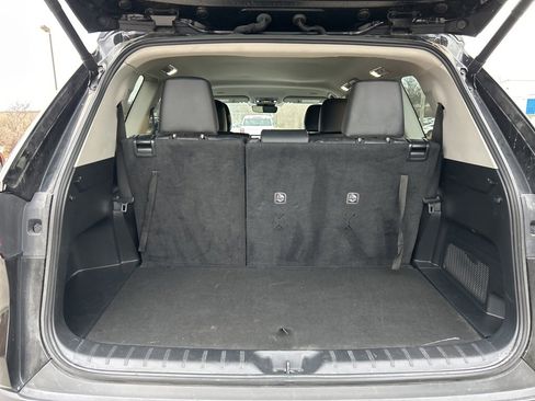 Used 2024 Toyota Grand Highlander XLE image 13