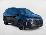 Used 2022 Chevrolet Equinox RS w/ Infotainment Package image 3