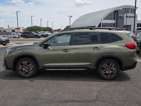 New 2026 Subaru Ascent Limited Bronze AWD/4WD image 2
