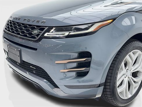 Used 2023 Land Rover Range Rover Evoque R-Dynamic SE image 5