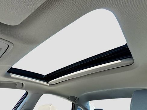 Certified 2023 Honda Accord EX image 25