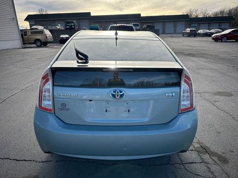 Used 2012 Toyota Prius One image 7