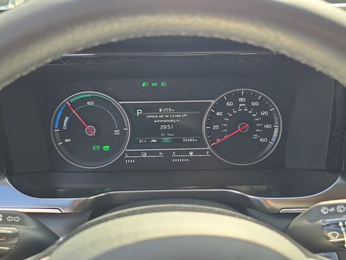 Certified 2023 Kia Sorento EX image 33