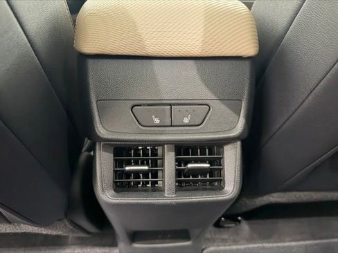 Used 2025 Chevrolet Equinox ACTIV w/ Safety and Technology Package AWD/4WD image 25