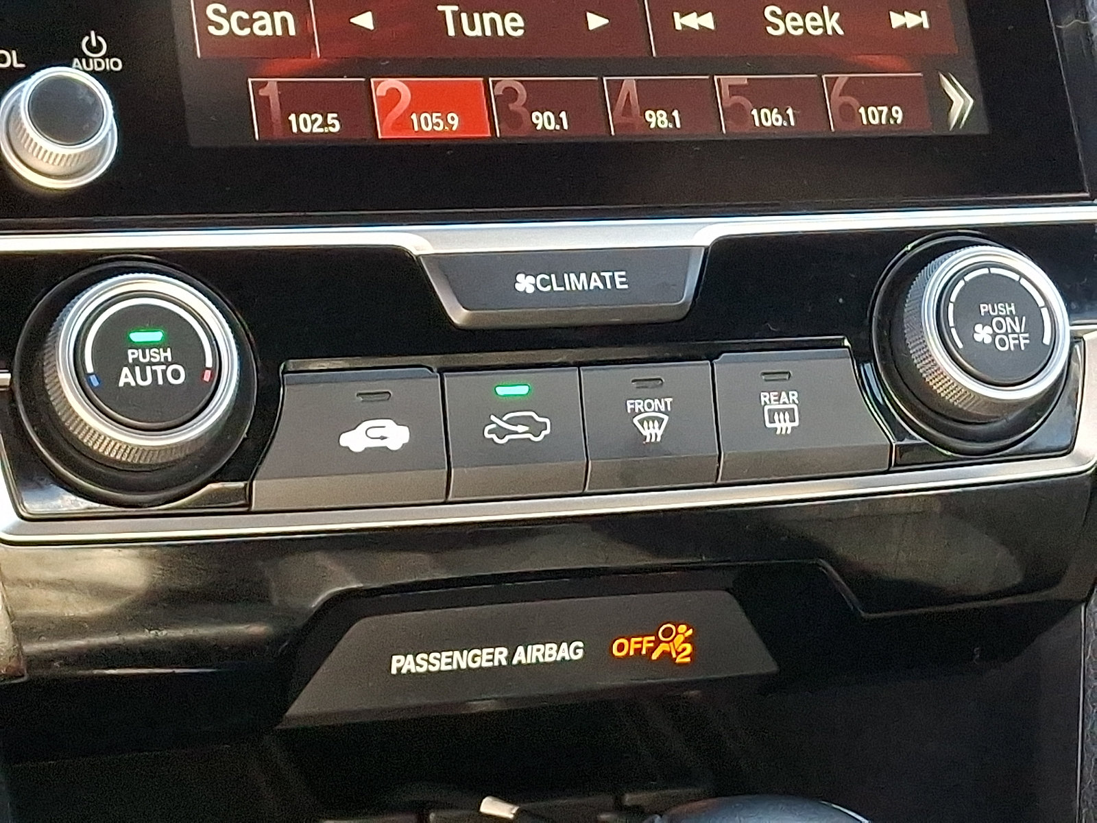 Used 2019 Honda Civic Sport image 13