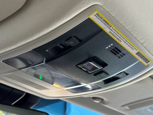 Certified 2023 Lexus ES 300h w/ Premium Package FWD image 22