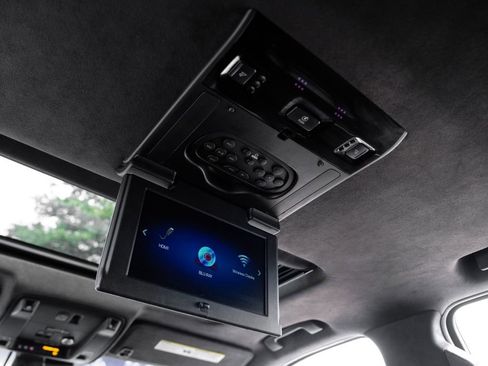 Used 2020 Cadillac Escalade ESV Platinum image 39