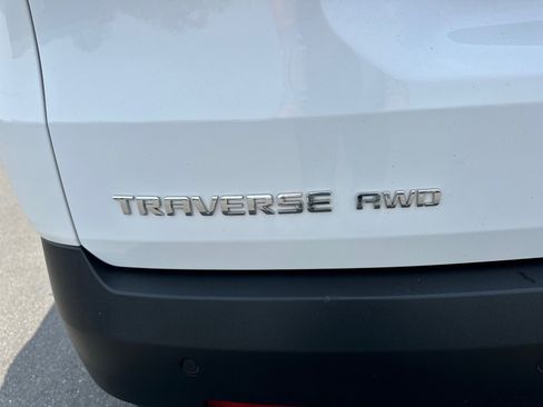 Used 2020 Chevrolet Traverse LT AWD/4WD image 9