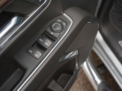 Used 2023 Chevrolet Silverado 1500 LT image 18