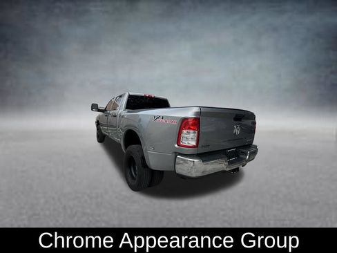 Used 2024 RAM 3500 Tradesman w/ Chrome Appearance Group AWD/4WD image 5