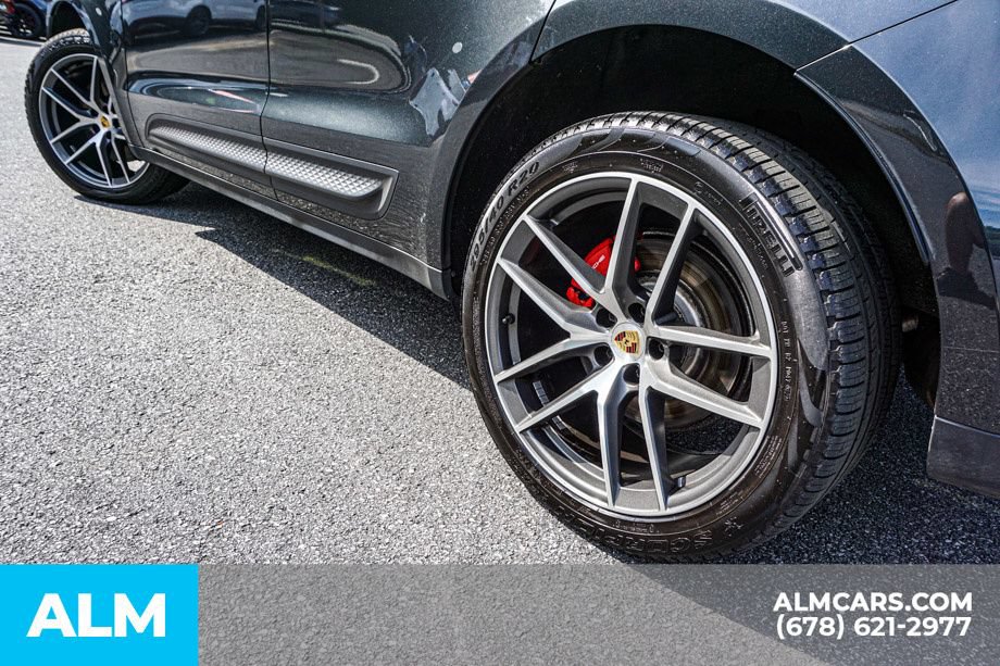 Used 2023 Porsche Macan S AWD/4WD image 15