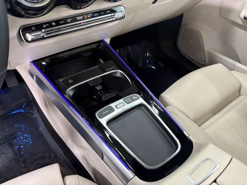 Certified 2026 Mercedes-Benz GLB 250 4MATIC image 15
