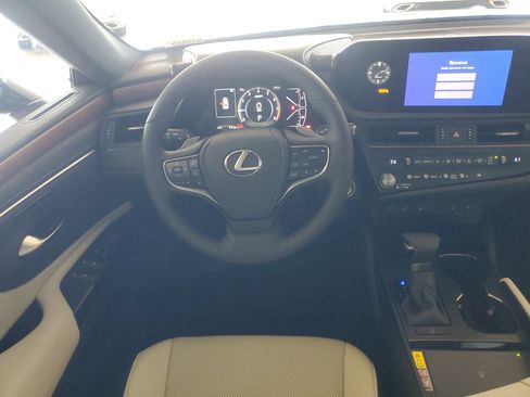New 2025 Lexus ES 350 w/ Premium Package image 9