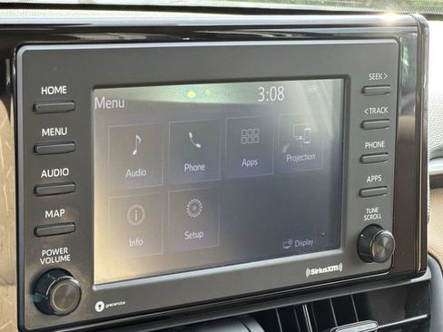 Used 2021 Toyota RAV4 XLE w/ Convenience Package image 21