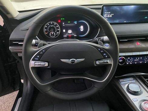Used 2024 Genesis Electrified G80 Advanced image 13