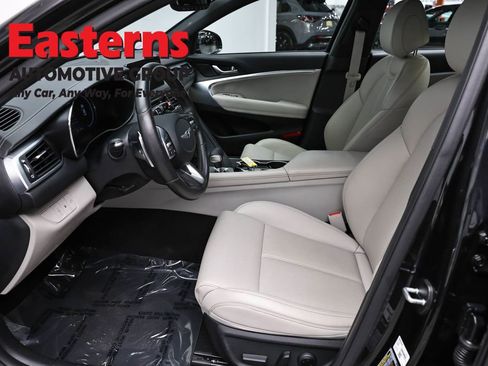 Used 2023 Genesis G70 2.0T AWD/4WD image 14