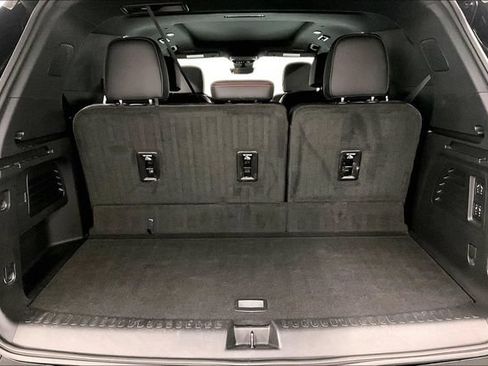 Used 2025 Chevrolet Traverse RS w/ LPO, Floor Liner Package AWD/4WD image 43