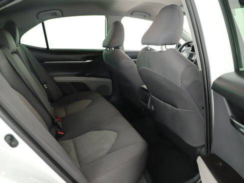 Used 2022 Toyota Camry LE FWD image 20