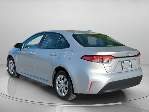 Used 2024 Toyota Corolla LE image 19
