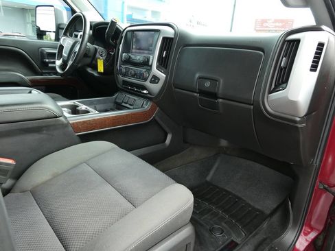 Used 2015 GMC Sierra 1500 SLE w/ Carbon-20 Edition AWD/4WD image 15