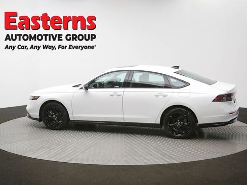 Used 2025 Honda Accord SE image 61
