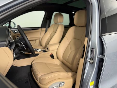 New 2026 Porsche Macan S AWD/4WD image 5