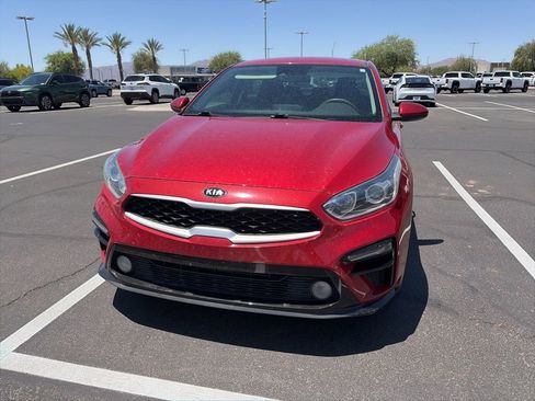 Used 2021 Kia Forte LXS FWD image 3