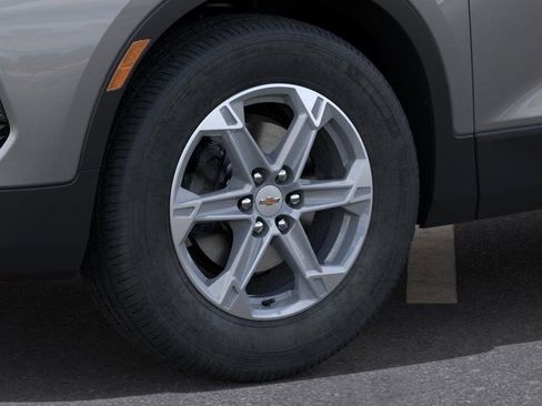 New 2025 Chevrolet Blazer LT w/ Driver Confidence Package image 9
