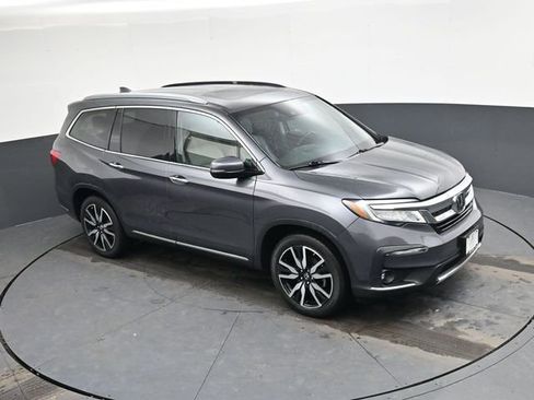 Used 2019 Honda Pilot Touring image 19