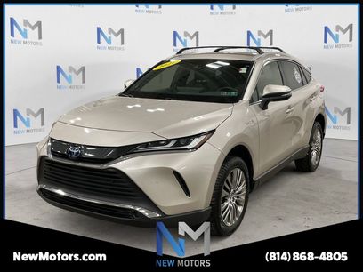 Used 2021 Toyota Venza XLE w/ Softex Package