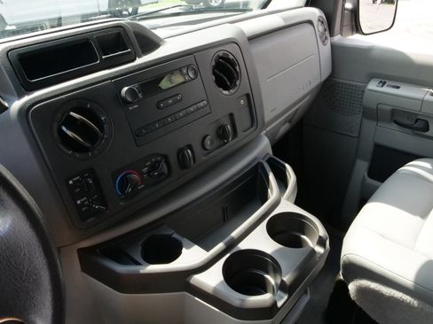 Used 2014 Ford E-350 and Econoline 350 XL w/ Power Windows & Locks Group RWD image 23