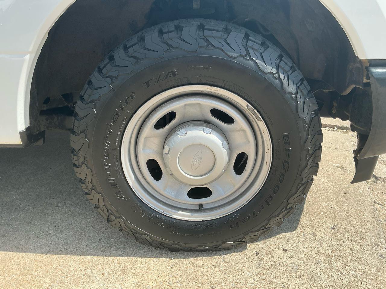 Used 2019 Ford F250 XL w/ Power Equipment Group RWD image 13