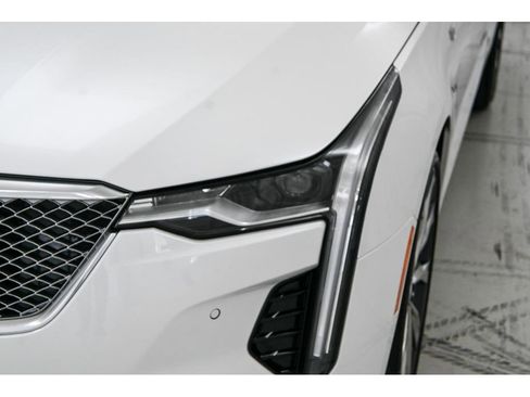 New 2025 Cadillac CT4 Premium Luxury image 9