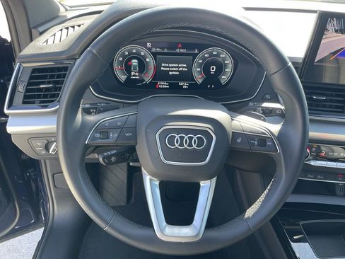 Used 2025 Audi Q5 2.0T Premium image 11