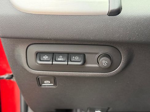 Used 2023 GMC Terrain SLT w/ Tech Package AWD/4WD image 25