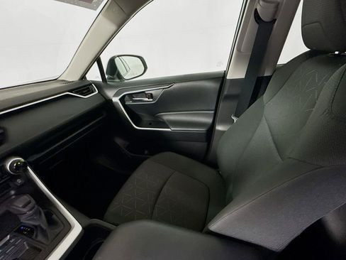 Certified 2022 Toyota RAV4 XLE image 20