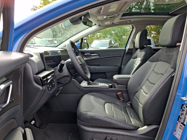 New 2027 Kia Sportage SX FWD image 9