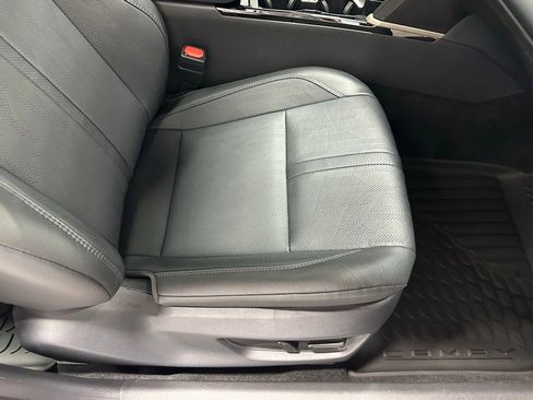 Used 2026 Toyota Camry XSE FWD image 62